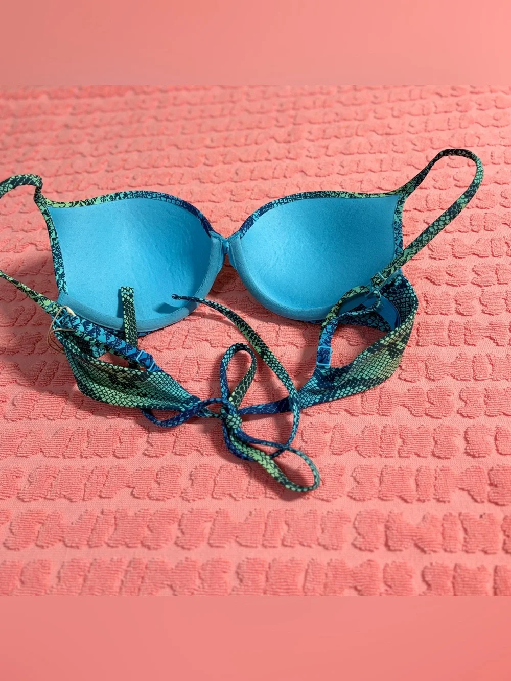 🦋SKIMS Signature Swim Ultimate Push-Up Top | Aqua Ombre Snake | Size 4 | NWT